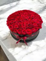 100 Red Roses Box