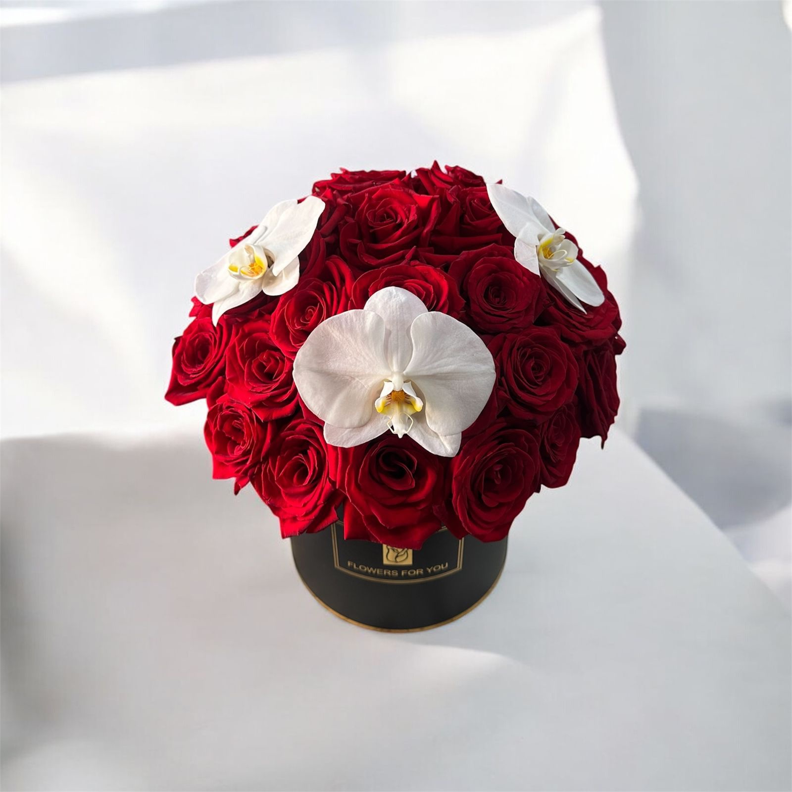 26e9ca84-681e-4d15-bfbb-6e70d8283d36-2 Eternal Love Rose & Orchid Box - Image 1