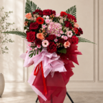 Luxury Congratulations Flower Stand – Red & Pink